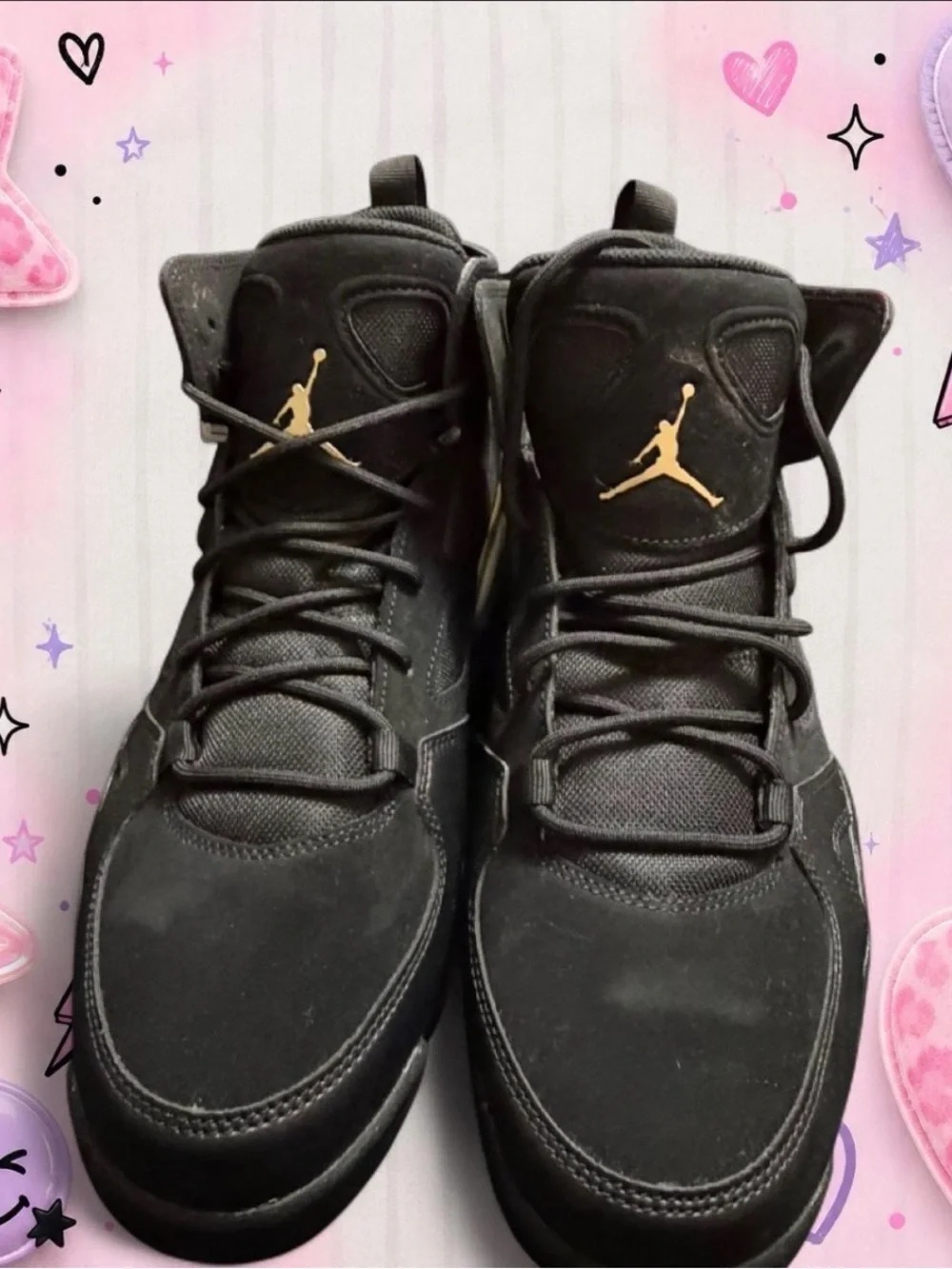 Jordan Flight Club ’91 in Black/Metallic Gold